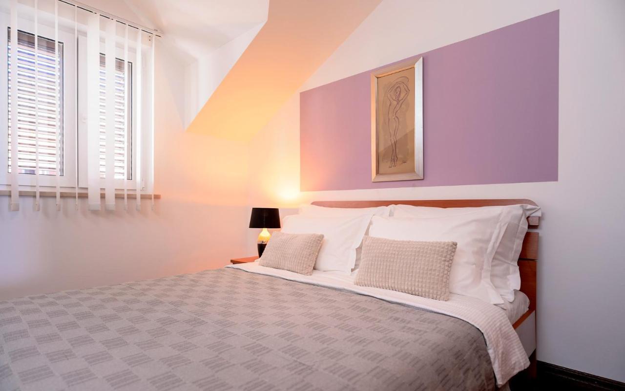 Hektorovic Poolside Apartments Бол Экстерьер фото